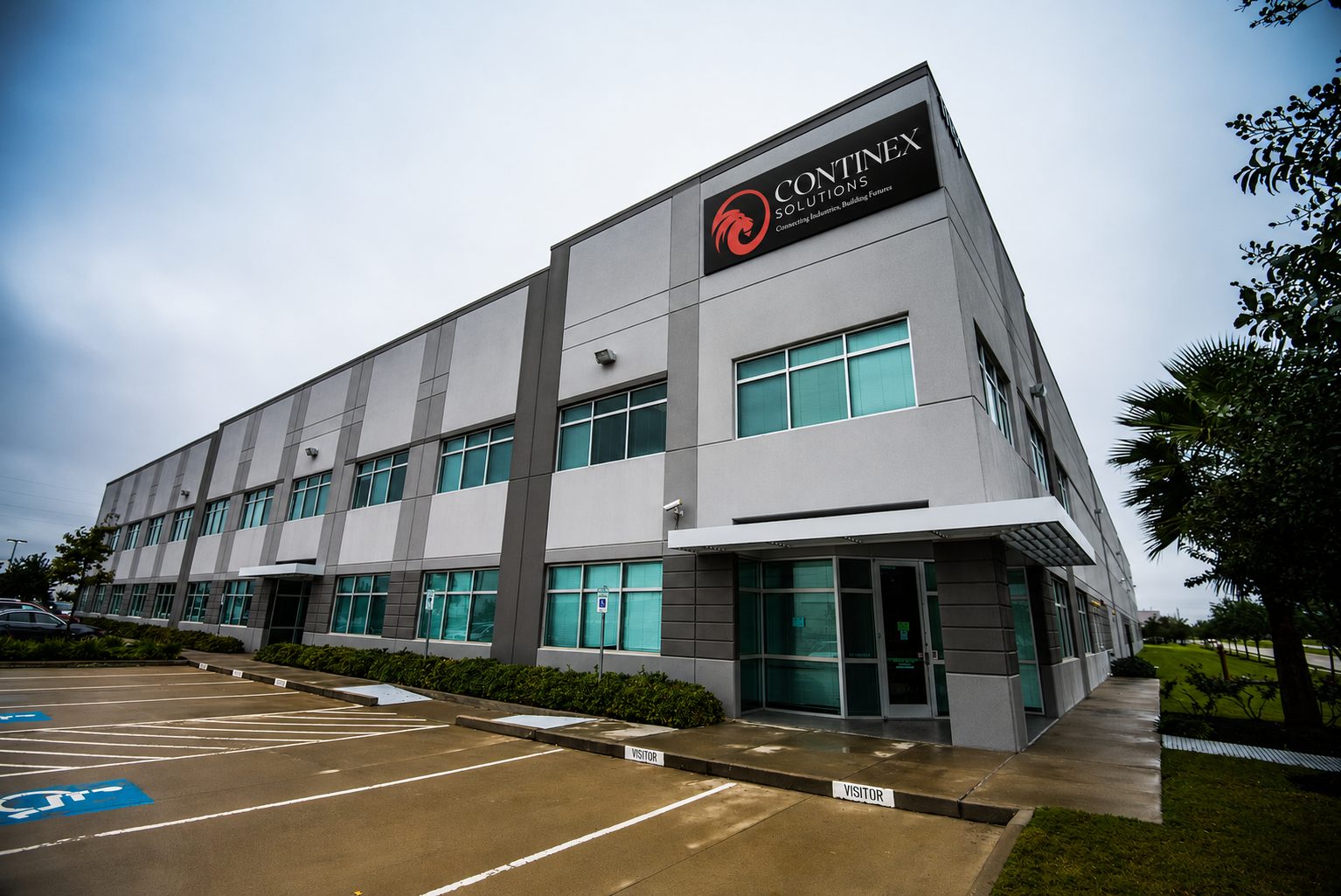 Installation industrielle partenaire de Continex Solutions